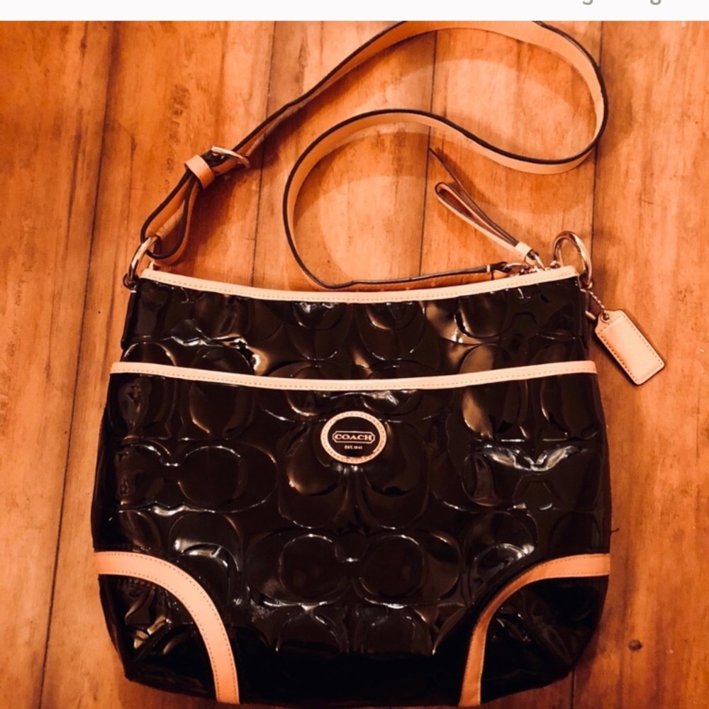 Coach GLOSSY COLLECTION!